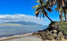 3Mins Walk To Beach! Laundry, Pool, Hot Tub & More